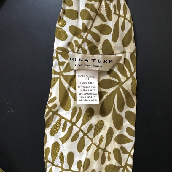 Trina Turk~ unique printed, long Silk Scarf - Picture 6 of 8